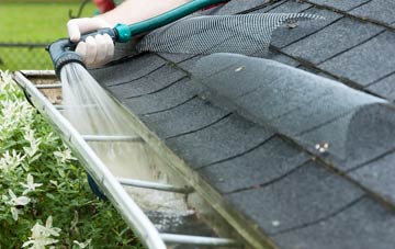 Redlands gutter cleaning costs